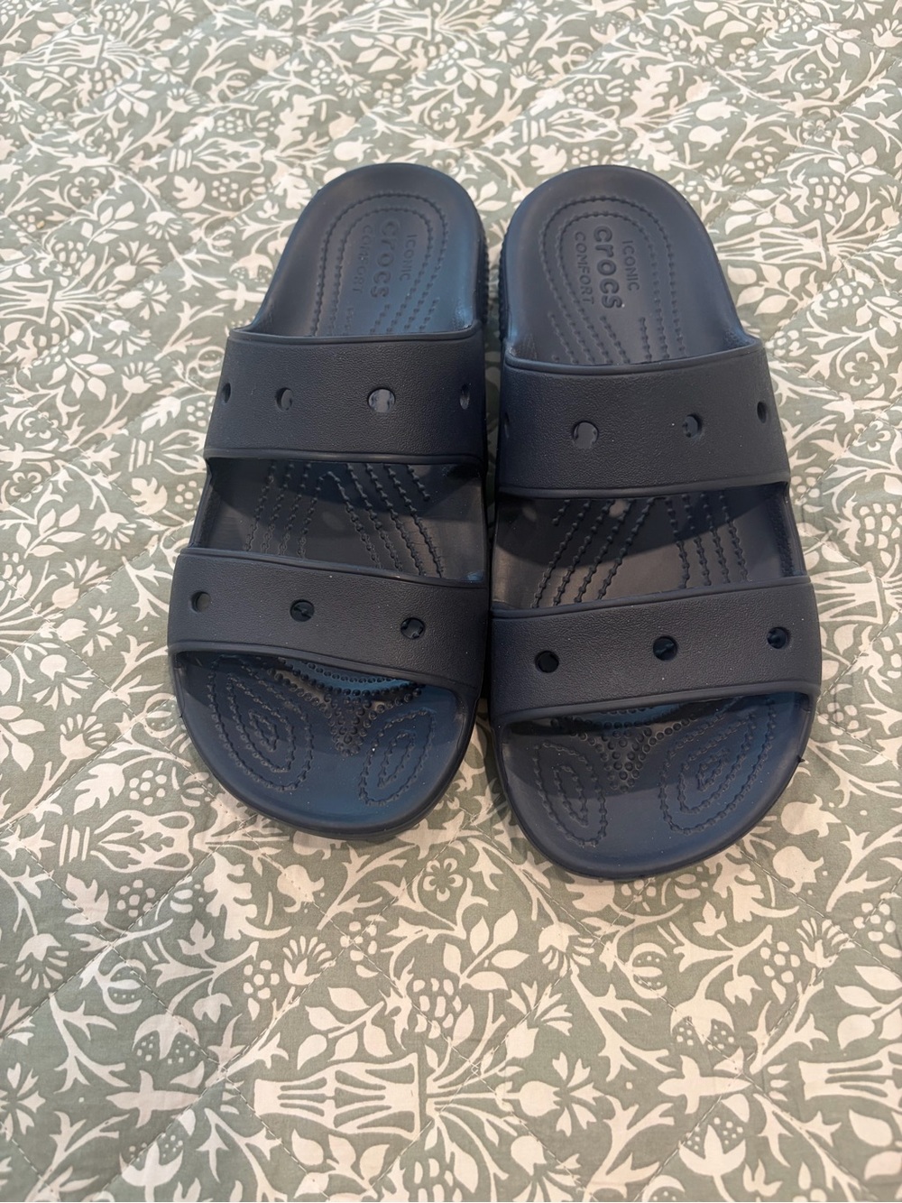 Unisex Crocs sandals